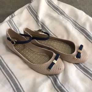 Zaxy Cream&Navy Mary Jane